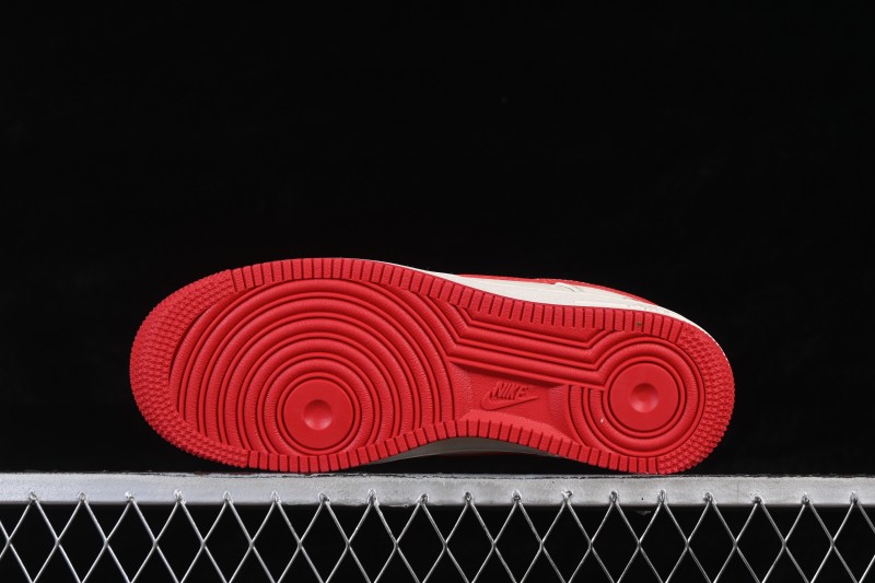 Nike Air Force 1 '07 Low Year of the Horse Limited Edition Red & Gold Casual Skateboarding Shoes - FC1688-260