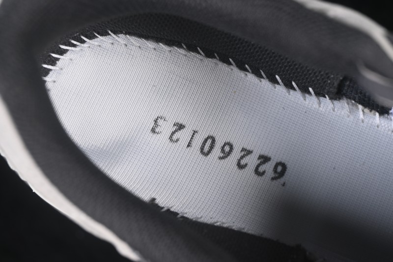 Asics Gel-NYC Retro Running Shoes with Breathable Mesh and Suede - 1203B125-250