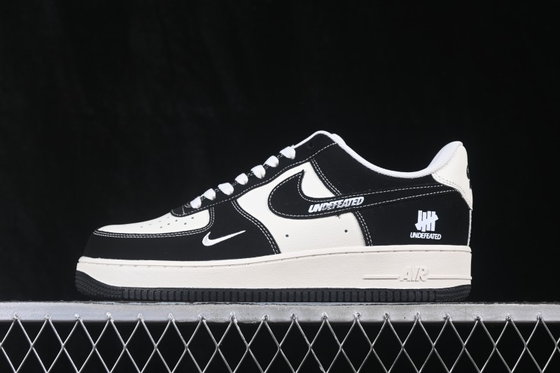 Nike Air Force 1 '07 Low Casual Skateboarding Shoes - DQ9688-104