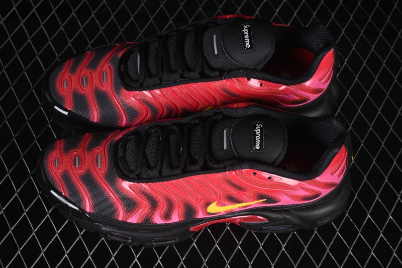 Nike Air Max Plus TN Supreme Retro Running Shoes with Air Cushion - DA1472-600