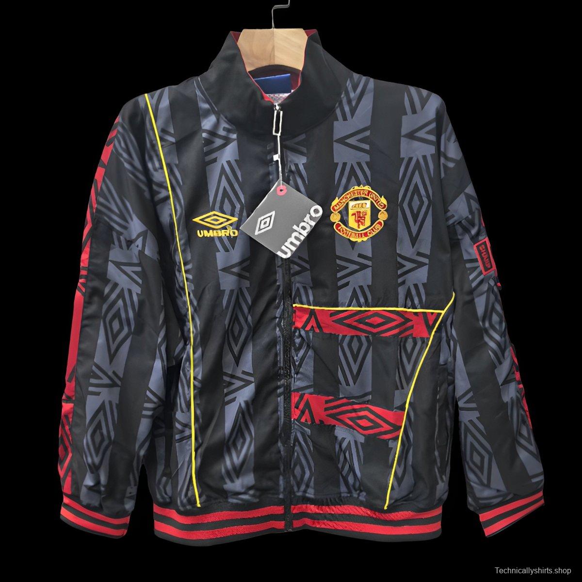 25/26 Manchester United Umbro Heavy Trench Black Coat